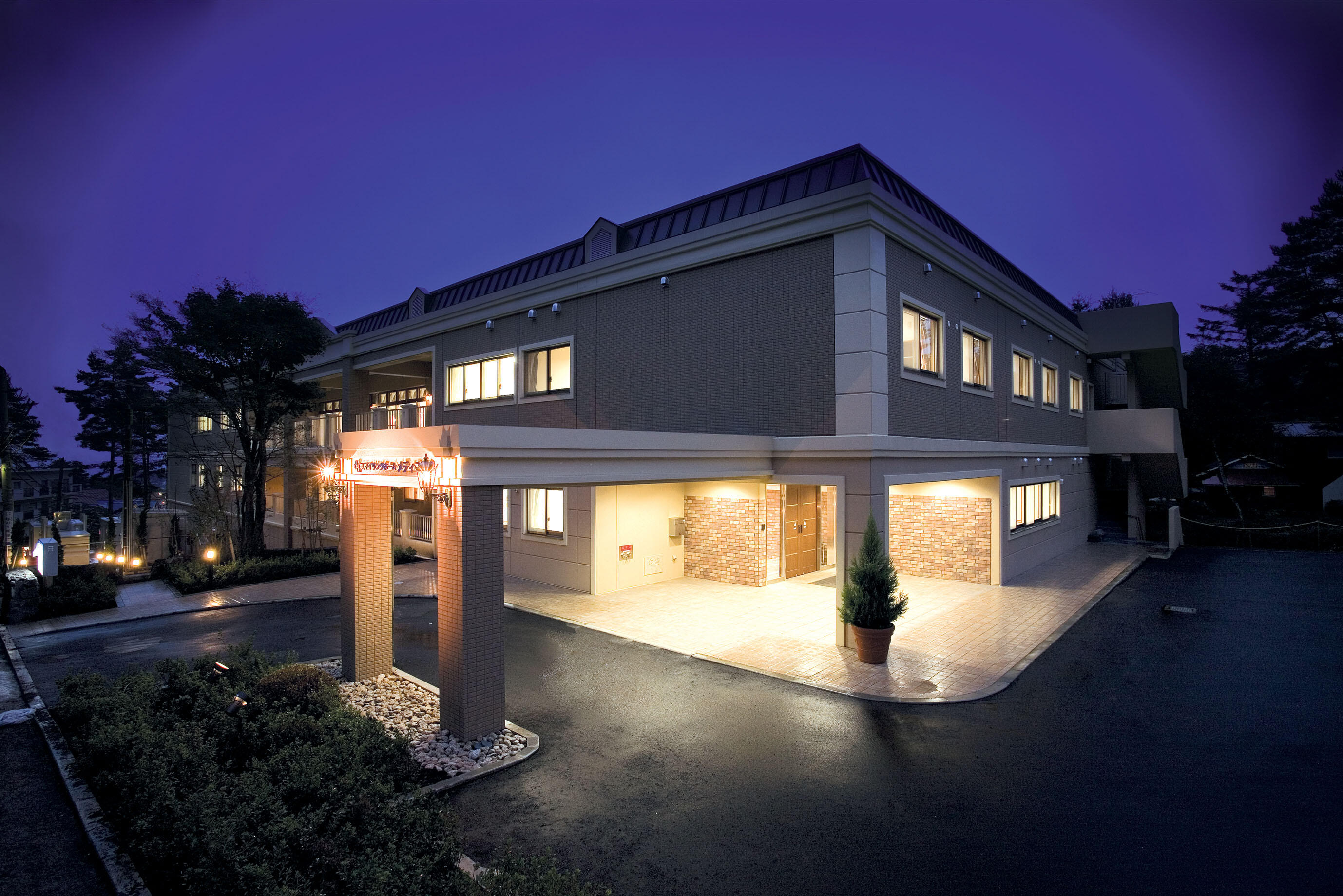 M草津正面明B.jpgの画像